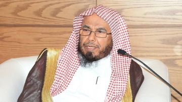 المطلق: لا حرج في التذمر من الحر ما لم يتضمن سبا أو لعنا .. فيديو