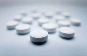 من تخفيف الألم إلى اتخاذ القرارات.. دراسة: دواء معروف قد يغير طريقة تفكيرك دون أن تدري