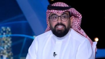 الصويلحي: الأقرب للرحيل عن الهلال هو خليفة الدوسري .. فيديو الصويلحي: الأقرب للرحيل عن الهلال هو خليفة الدوسري .. فيديو