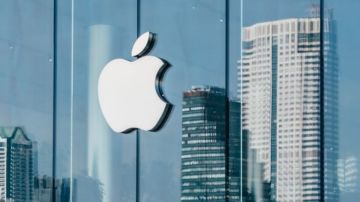 آبل تصدر iOS 18.6.1 مع إصلاحات أمنية وتحسينات أداء