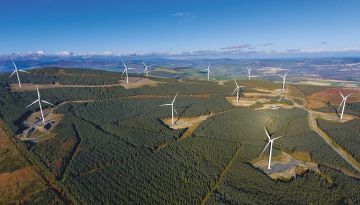 إيرلندا تختبر طائرات ورقية ضخمة لتوليد الكهرباء من الرياح إيرلندا تختبر طائرات ورقية ضخمة لتوليد الكهرباء من الرياح