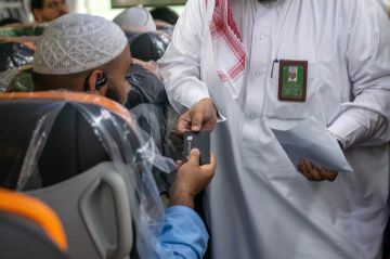 المشاركون في الدورة الـ45 من مسابقة الملك عبدالعزيز الدولية يصلون المدينة المنورة المشاركون في الدورة الـ45 من مسابقة الملك عبدالعزيز الدولية يصلون المدينة المنورة