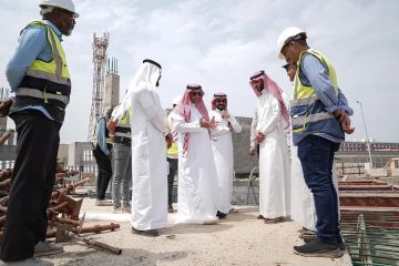 أمانة جازان تشغل محطة تصريف مياه الأمطار الثالثة في جيزان