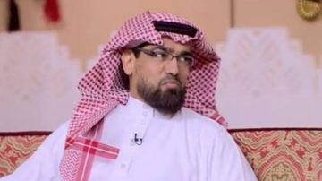 دباس الدوسري: كل إعلامي سعودي تناقل إساءات محمد نجيب كالحمار يحمل أسفارا.. فيديو دباس الدوسري: كل إعلامي سعودي تناقل إساءات محمد نجيب كالحمار يحمل أسفارا.. فيديو