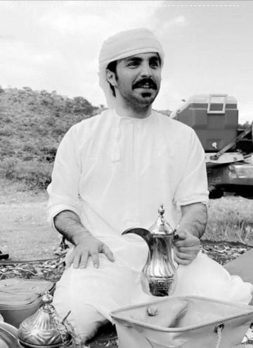 وفاة الشاعر القحطاني إثر سقوطه من جبل سمحان في ظفار