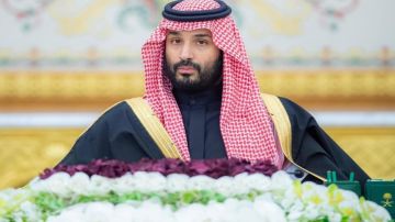 توجيه من ولي العهد لوزير الموارد البشرية.. فيديو