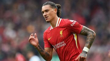 الهلال يقدم عرضا رسميا لليفربول للتعاقد مع نونيز بطلب من إنزاغي الهلال يقدم عرضا رسميا لليفربول للتعاقد مع نونيز بطلب من إنزاغي