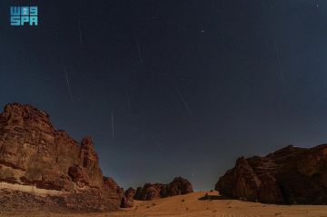العلا تستضيف فعالية لرصد زخة شهب البرشاويات بعد غد
