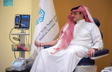 وزير الداخلية يرفع الشكر للقيادة بمناسبة إطلاق الحملة السنوية للتبرع بالدم ويبادر بالتبرع