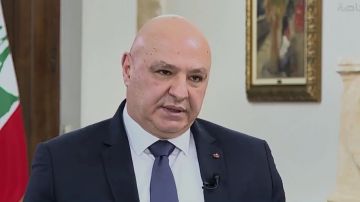 الرئيس اللبناني: ولي العهد يقود جهود السلام في المنطقة .. فيديو