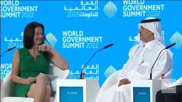 رد قوي وملجم من وزير الطاقة على مذيعة CNBC يشعل المنصات..فيديو رد قوي وملجم من وزير الطاقة على مذيعة CNBC يشعل المنصات..فيديو