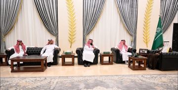 محافظ الطائف يطلع على برامج جمعية آفاق لعلوم الفلك