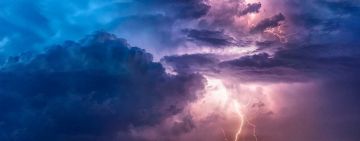 الأرصاد ينبه: 7 مناطق تستعد لاضطرابات جوية وأمطار رعدية حتى مساء الأربعاء الأرصاد ينبه: 7 مناطق تستعد لاضطرابات جوية وأمطار رعدية حتى مساء الأربعاء