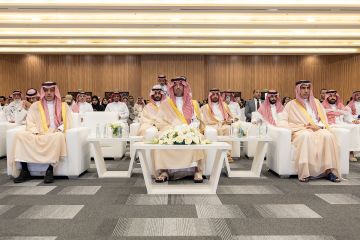 محافظ جدة يشهد ورشة عمل معهد إعداد القادة بوزارة الرياضة لاستعراض الفرص الاستثمارية في القطاع الرياضي