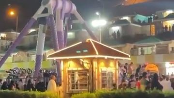 بعد إصابتهما في حادثة ملاهي الطائف.. ضحى الفهمي تلحق بشقيقتها حنان إلى الرياض عبر الإخلاء الطبي للعلاج بعد إصابتهما في حادثة ملاهي الطائف.. ضحى الفهمي تلحق بشقيقتها حنان إلى الرياض عبر الإخلاء الطبي للعلاج