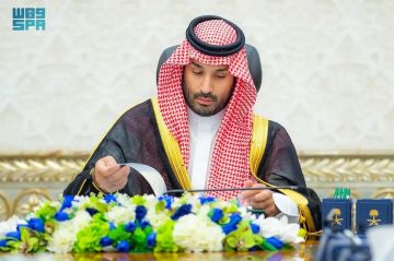برئاسة ولي العهد.. مجلس الوزراء يدين بأشد العبارات تصريحات رئيس الوزراء الإسرائيلي بشأن ما يسمى رؤية إسرائيل الكبرى برئاسة ولي العهد.. مجلس الوزراء يدين بأشد العبارات تصريحات رئيس الوزراء الإسرائيلي بشأن ما يسمى رؤية إسرائيل الكبرى