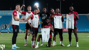 الهلال يواصل تدريباته ويلاقي الفيحاء وديًا بعد غدٍ السبت