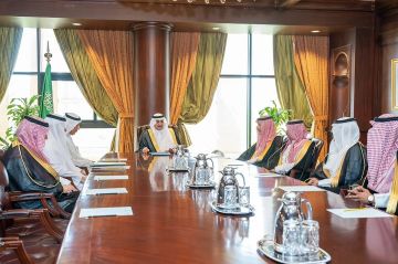 أمير تبوك: دور المحافظين نقل صوت المواطن وتلمس احتياجاته وخدمته