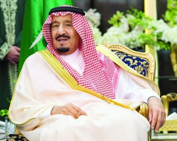 تحت رعاية خادم الحرمين.. نائب أمير مكة يحضر ختام مسابقة الملك عبدالعزيز لحفظ القرآن تحت رعاية خادم الحرمين.. نائب أمير مكة يحضر ختام مسابقة الملك عبدالعزيز لحفظ القرآن