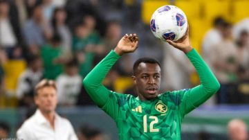 استبعاد سعود عبد الحميد من قائمة الأخضر بقرار فني