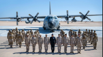 وصول وحدات القوات المسلحة السعودية لتمرين النجم الساطع في مصر وصول وحدات القوات المسلحة السعودية لتمرين النجم الساطع في مصر