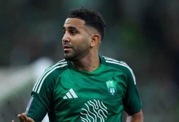 أجمل من الهدف.. محرز يخطف الأضواء في مواجهة الأهلي والقادسية بتمريرة ساحرة (فيديو)