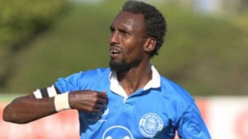 مصرع نجم الكرة الفلسطينية أثناء انتظاره المساعدات في غزة مصرع نجم الكرة الفلسطينية أثناء انتظاره المساعدات في غزة