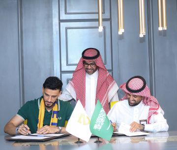 رسميا.. عمر السومة ينتقل إلى الحزم لتعزيز سجله التاريخي في الدوري السعودي