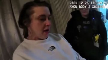 السجن مدى الحياة لامرأة طعنت حبيبها السابق لنشره صورته على تطبيق تيندر ..فيديو