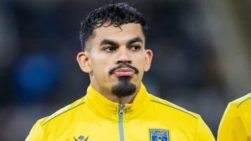 إدارة الاتحاد جازمه في حسم صفقة سعد الناصر إدارة الاتحاد جازمه في حسم صفقة سعد الناصر