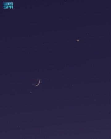 سماء الوطن العربي تشهد اقتران هلال ربيع الأول بكوكب المريخ اليوم