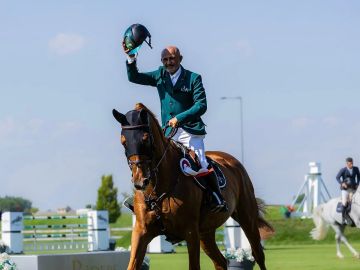 فرسان المنتخب السعودي لقفز الحواجز.. الدهامي والشربتلي يتألقان في سلوفاكيا وإيطاليا