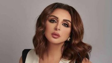 القلق يسيطر على جمهور أنغام والأطباء في حيرة أمام حالتها القلق يسيطر على جمهور أنغام والأطباء في حيرة أمام حالتها