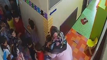 فزع أطفال في حضانة بعد سقوط صاروخ إسرائيلي قربهم .. فيديو فزع أطفال في حضانة بعد سقوط صاروخ إسرائيلي قربهم .. فيديو