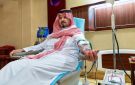 أمير المدينة يتبرع بالدم تفاعلا مع الحملة الوطنية السنوية للتبرع بالدم - sa