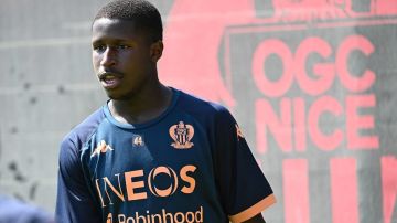 الدحيل يقطع الطريق على الأهلي في التعاقد مع دومبويا الدحيل يقطع الطريق على الأهلي في التعاقد مع دومبويا