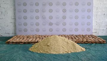 المتحدث الأمني: ضبط 14.8 مليون قرص إمفيتامين في عملية مشتركة مع لبنان المتحدث الأمني: ضبط 14.8 مليون قرص إمفيتامين في عملية مشتركة مع لبنان