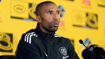 إصابة المغربي وادو و5 من أعضاء الجهاز الفني في حادث سير إصابة المغربي وادو و5 من أعضاء الجهاز الفني في حادث سير