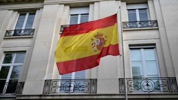 إسبانيا تستدعي القائم بالأعمال الإسرائيلي احتجاجا على تصريحات ساعر إسبانيا تستدعي القائم بالأعمال الإسرائيلي احتجاجا على تصريحات ساعر