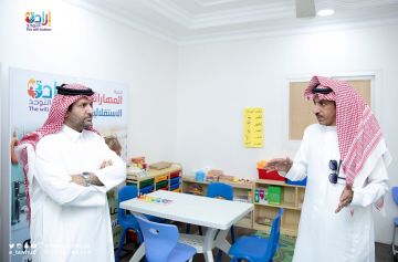 الرئيس التنفيذي للمجلس التخصصي يزور إرادة التوحد بنجران ويشيد ببرامجها المتنوعة الرئيس التنفيذي للمجلس التخصصي يزور إرادة التوحد بنجران ويشيد ببرامجها المتنوعة