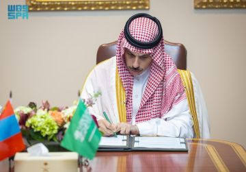 وزير الخارجية يوقع اتفاقيات تعاون مع منغوليا وقبرص والبوسنة