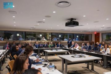 وزير الخارجية يشارك في اجتماع ترويكا القمة العربية مع نظيره الكوري بنيويورك