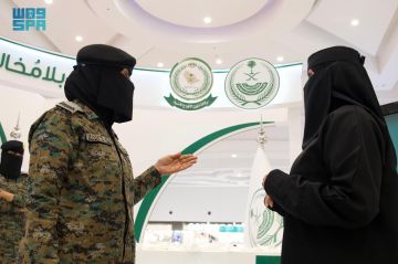 وكالة شؤون الأفواج الأمنية تقيم معرضا توعويا لحملة وطن بلا مخالف