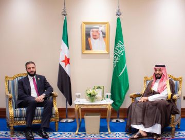 ولي العهد يلتقي رئيس الجمهورية العربية السورية