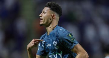 الهلال يقصي العدالة بصعوبة الهلال يقصي العدالة بصعوبة