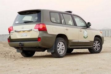 دوريات الأفواج الأمنية بمنطقة عسير تقبض على شخص لترويجه (3) كيلوجرامات من نبات القات المخدر