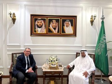 مندوب المملكة لدى التعاون الإسلامي يستقبل نظيره المصري في جدة