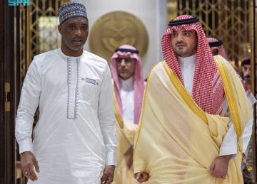 وزير الداخلية ونظيره الغاني يبحثان تعزيز التعاون الأمني