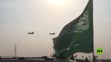 عروض عسكرية وجوية وألعاب نارية في أجواء السعودية بمناسبة اليوم الوطني الـ95