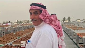 من حراج عنيزة إلى الاستثمار: قصة عائلة المزيد مع التمور عبر ثلاثة عقود .. فيديو من حراج عنيزة إلى الاستثمار: قصة عائلة المزيد مع التمور عبر ثلاثة عقود .. فيديو